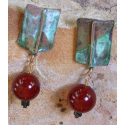 TEP89e Lost Wax Cast Brass Terrain Earrings - Carnelian 
