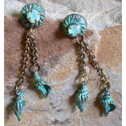 AQP1759eCR - Pale Green Opal Swarovski Crystals