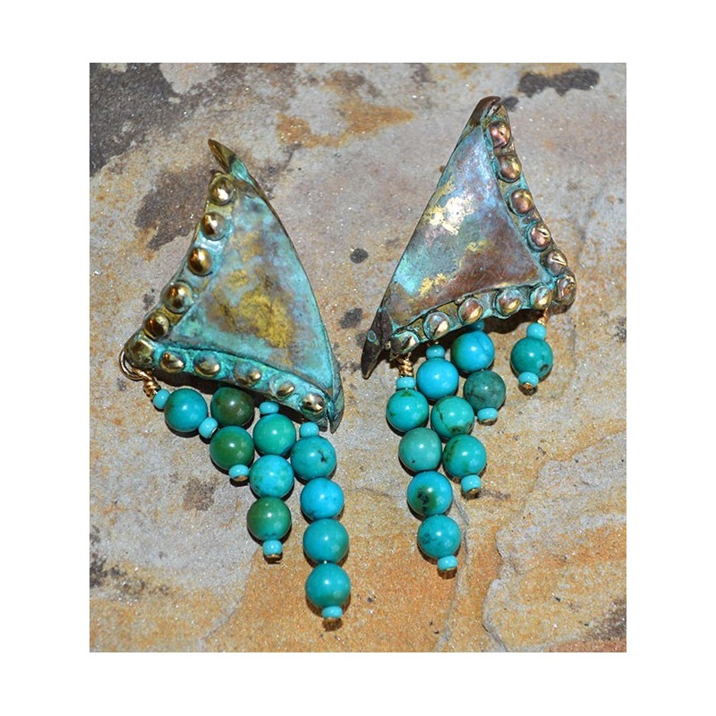 MOP72e - 14 karat Gold Filled Posts