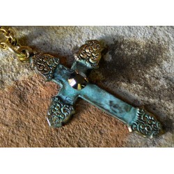 CRP565n - Detail: Bronze Crystals