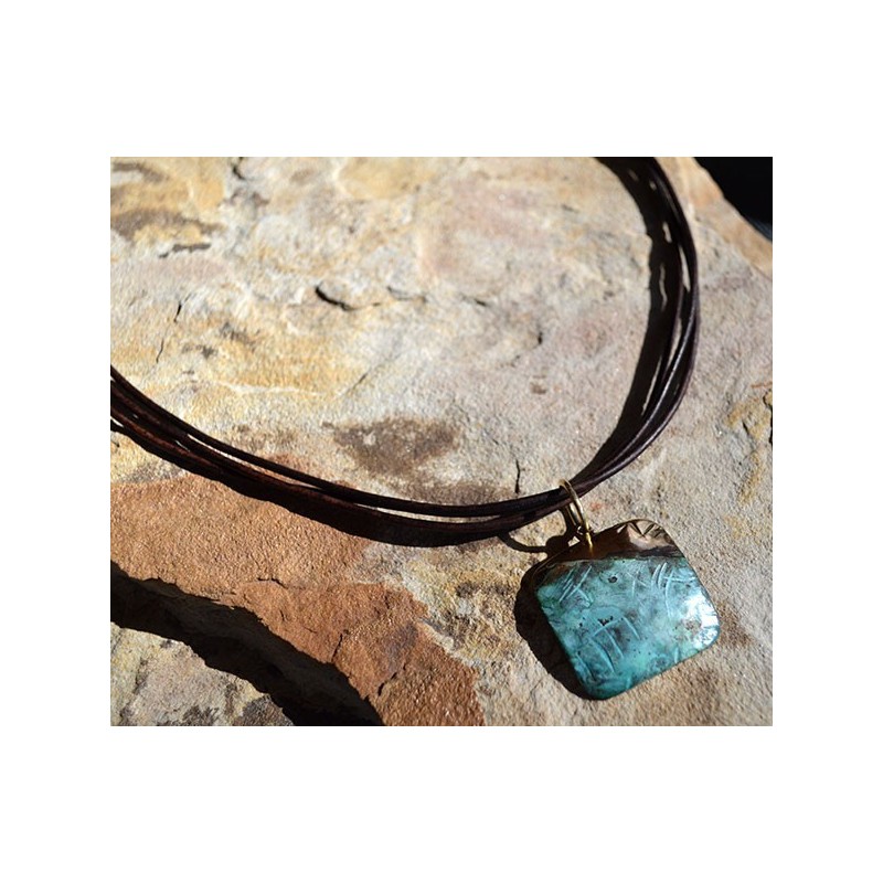 TTP230pd - Tri-Antique Brown Rawhide