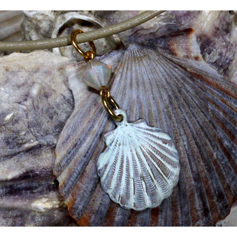 OCW4852pdCR Scallop Shell Pendant