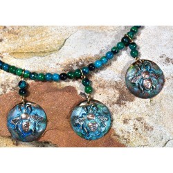 WBP899nCO Bee Necklace