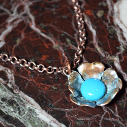 Sculptural Floral Necklace...