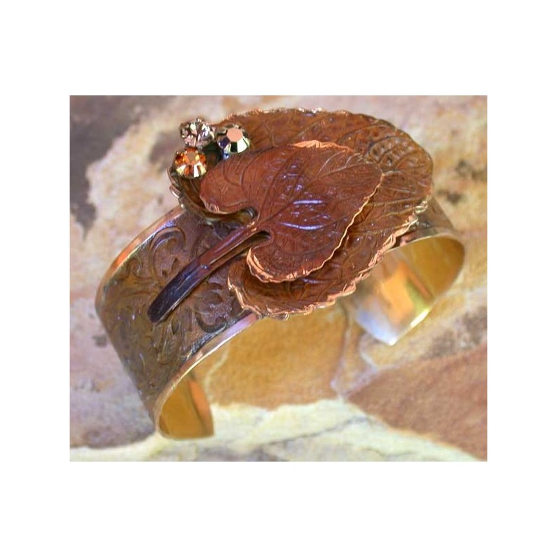 NE460bcCR  Earth Patina Brass Double Leaf Cuff - Swarovski Crystals